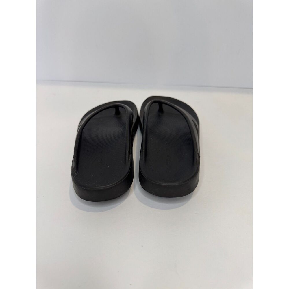OOFOS Black Recovery Flip Flops Sandals Unisex Comfort Orthopedic Size 8 - Picture 3 of 7